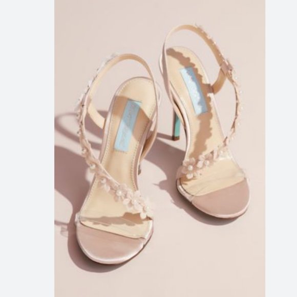 Betsy Johnston | Heels NWOT - Picture 1 of 9